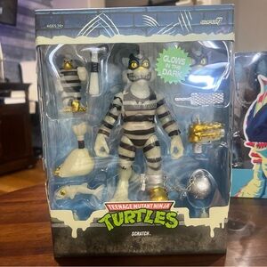 Teenage Mutant Ninja Turtles Scratch Cat Ultimates Glow In The Dark Figure NIB